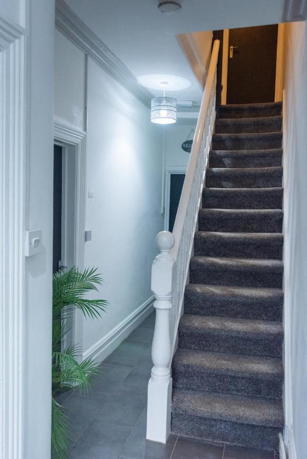 Bentley House With En-Suites Crewe Luaran gambar